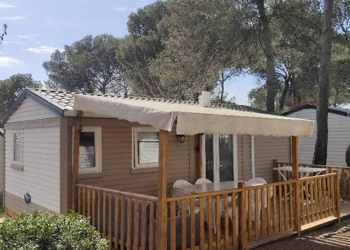 Camping Oasis Village Puget Sur Argens