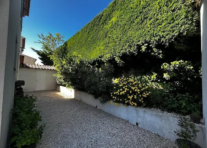 Villa climatisée avec Piscine