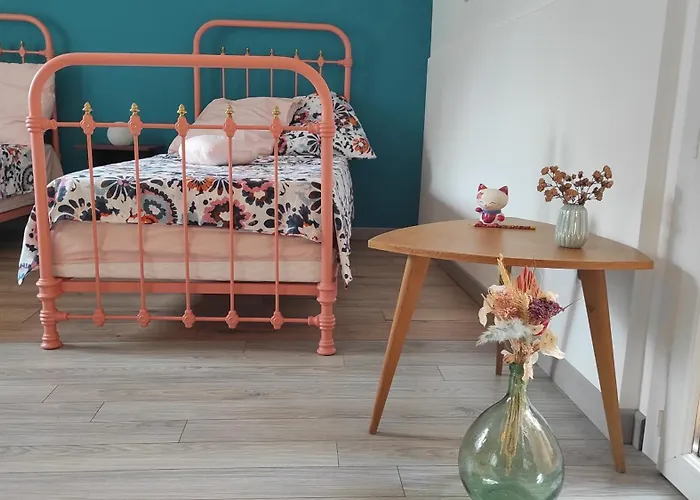 Maison de village avec sa charmante petite cour intérieure