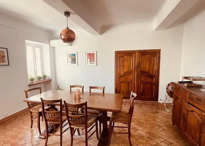 Grande maison avec jardin Mougins vieux village