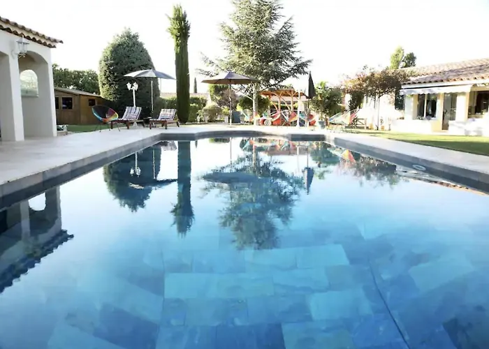 VILLA SAINTE BAUME Piscine Jacuzzi tout confort