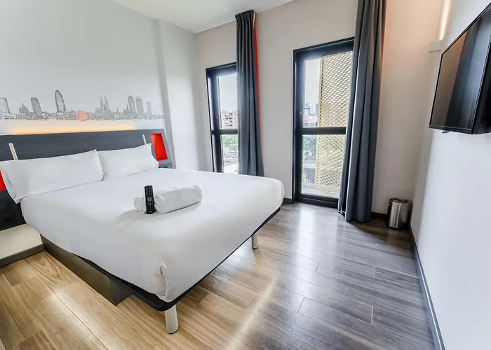 Easyhotel Barcelona Fira