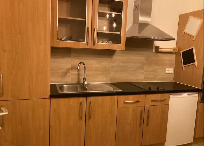 Cosy Studio Tiny House, Parking Mougins, Proche Cannes