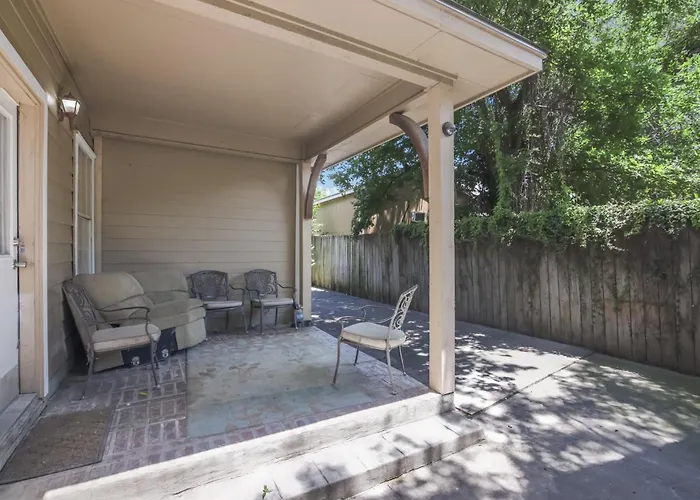 126 Lucas Street