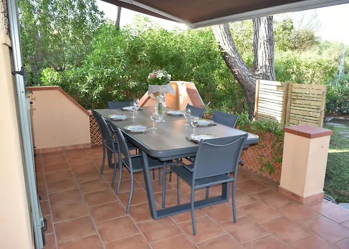 Maison de plage pour 10 personnes de 4 chambres front de mer Corse-du-Sud