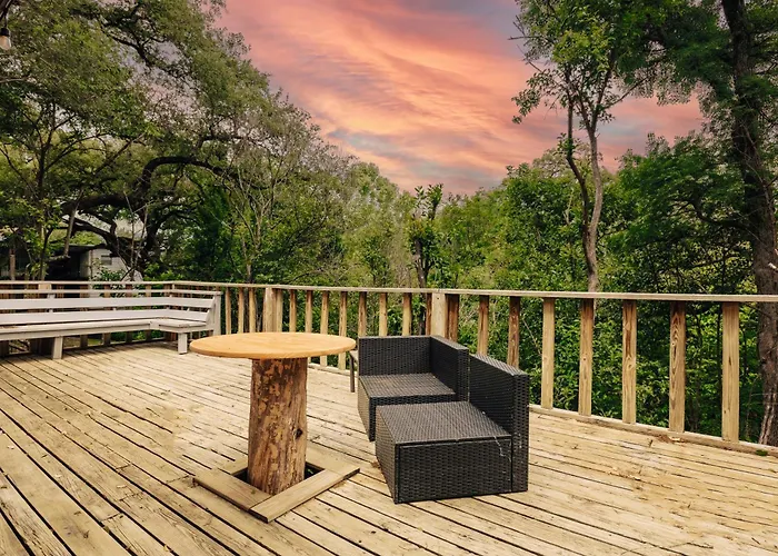 2025 Award-Winning Treehouse Game Days, Steps To Ut Stadium