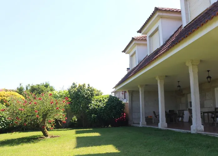 Chalet Con Piscina