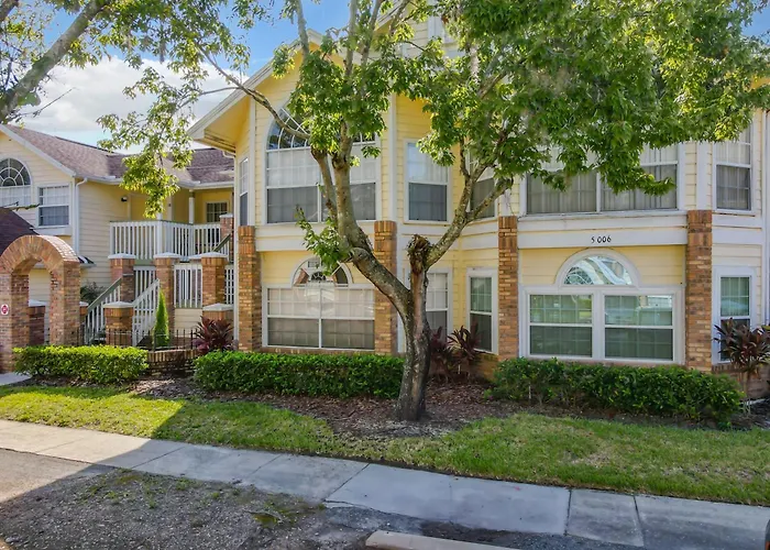 La Casa Mediterranean! 3 Bedroom Condo Near Disney!