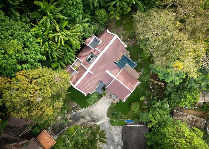 Patong Hill Villa 3