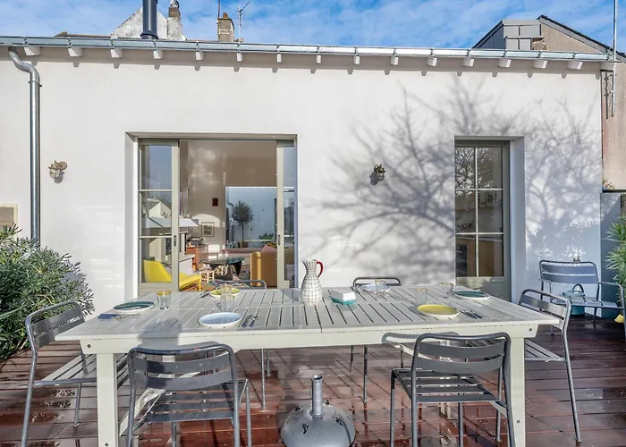 Maison rénovée 7 pers avec jardin, proche plage