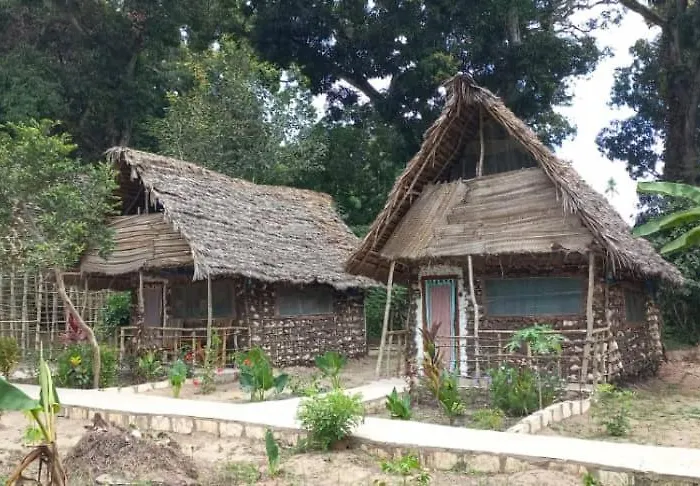 Kv Jungle Bungalows