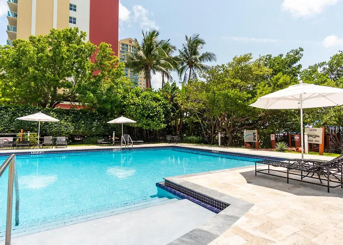 Golden Bay 402