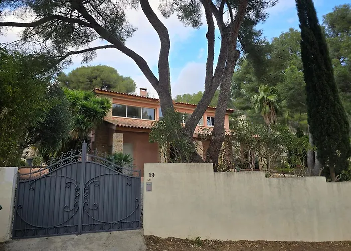 Villa rénovée avec Piscine Carry Le Rouet 180m2 4 Chambres