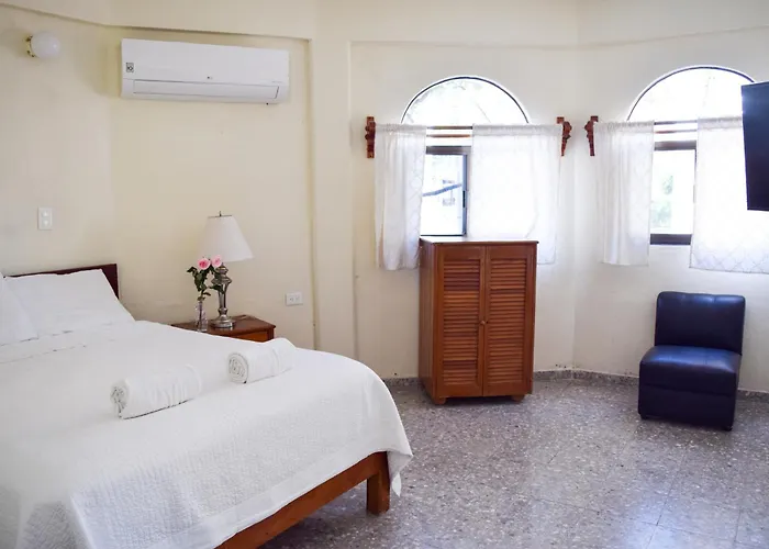 Boutique Hotel Delfin 5Th Avenue