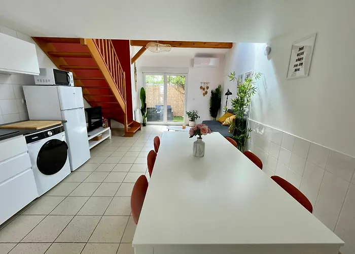 BnGo I Maison Terracotta I Jardin, Garage, 3 chambres, 9 personnes