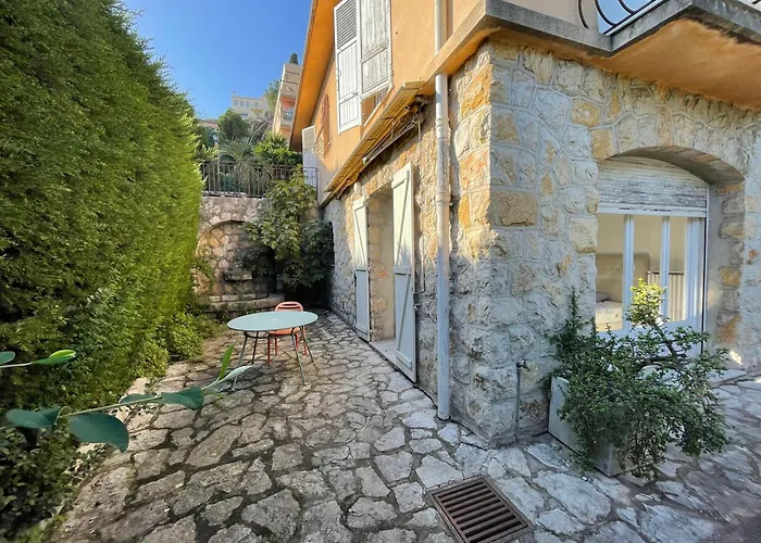 Villa vue mer Beaulieu