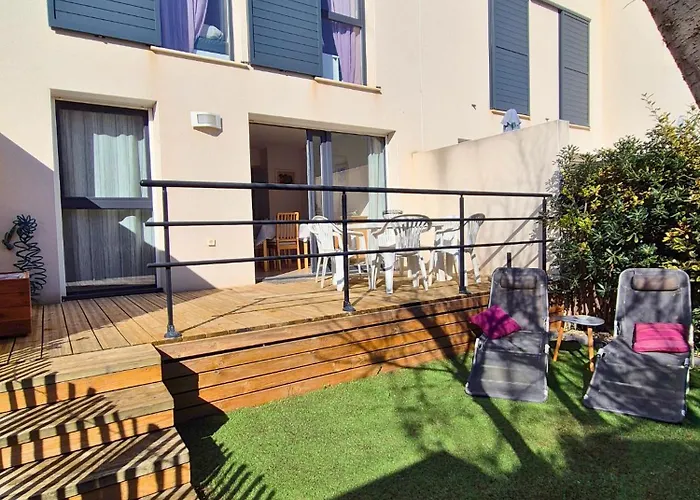Maison de rêve à Valras Plage pour 8 personnes idéale pour les familles à 10 minutes de la mer avec jardin terrasse climatisation wifi et deux parkings