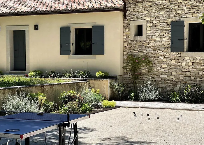 Villa Feijoa En Provence