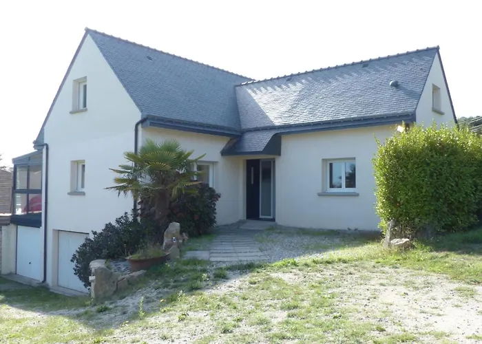 Confortable maison avec piscine a Larmor Baden