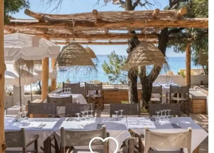Maison Piscine Chauffée Privée a 200 mn de la Plage