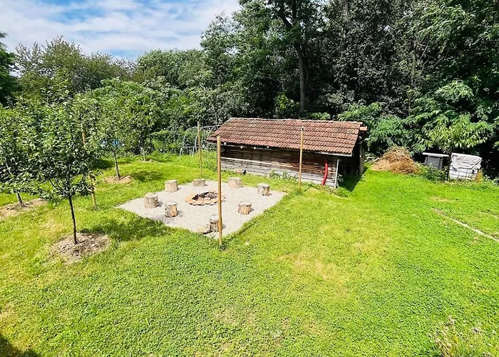 Charmante Maison, 3 Chambres Et Parking, Vienne