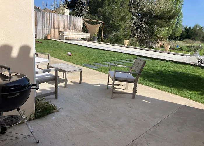 Moderne Confort Familial Piscine Naturelle 11Mx3M