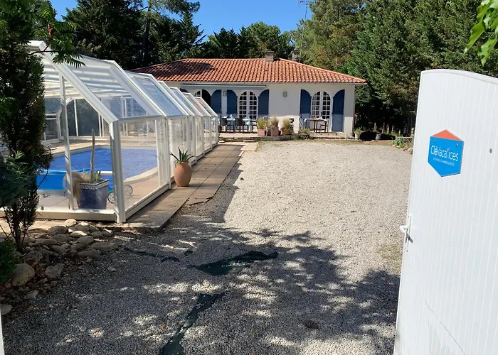 Villa Les Conches 14 couchages avec piscine chauffée