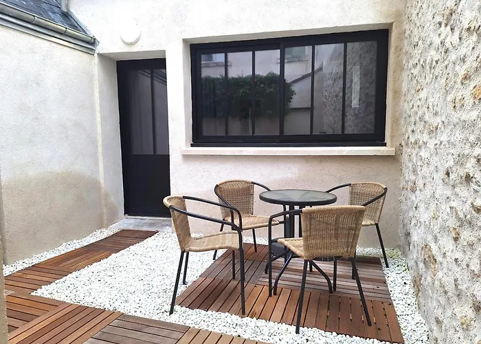 La Maisonnette Notre Dame - Terrasse privative - Hypercentre - 50m Bords de Loire - 4 personnes