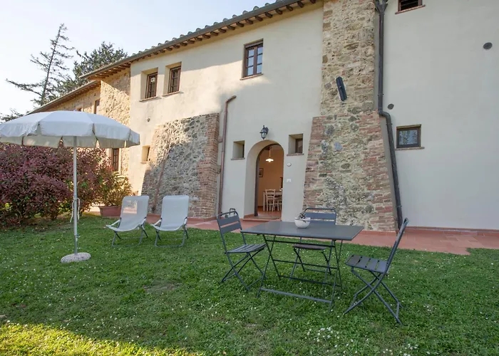 Agriturismo Castello Di Montauto