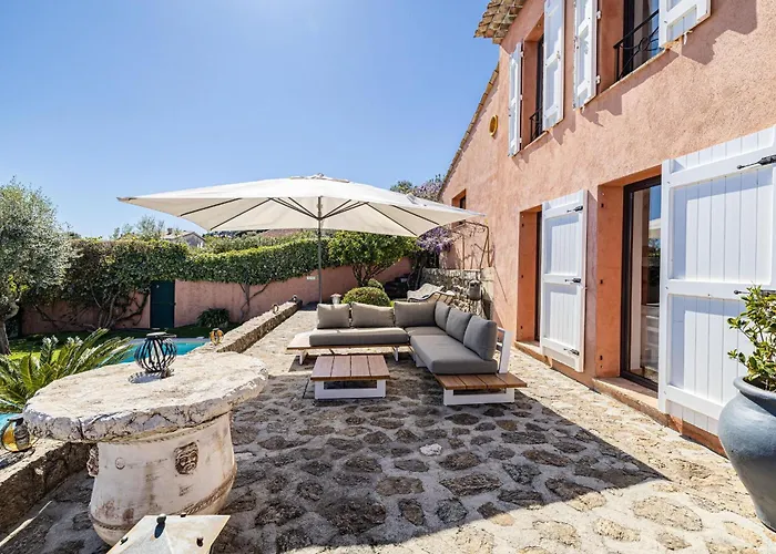 Villa Flore - Panoramic Sea View By Halldis
