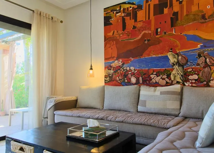 Charming Villa With Private Pool, Bbq