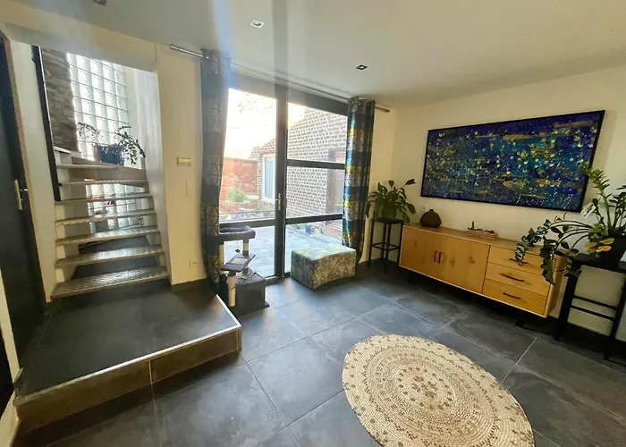 Loft atypique 192m2, terrasse, aux portes de Lille
