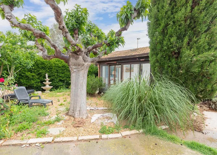 Le Chalet des Eucalyptus - à 200 m de la plage