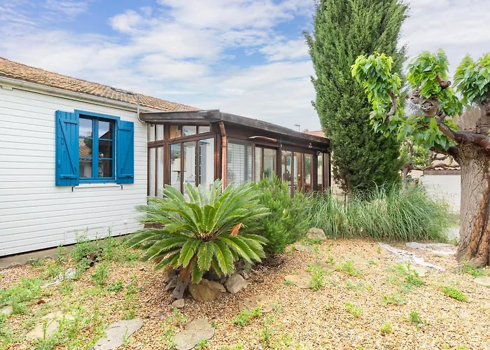 Le Chalet des Eucalyptus - à 200 m de la plage
