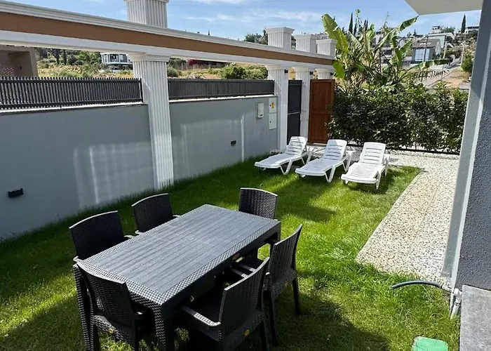 Villa Lea - 4 Km To The Sea 9 Km To The Airport