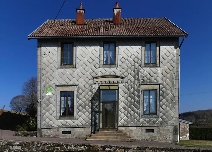 Gîte Authentique dans le Parc Régional, Animaux Acceptés - FR-1-583-464