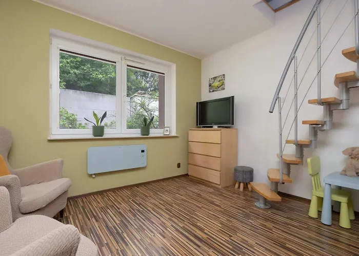 Charming House In The Capital With Two Parking Spaces By Noclegi Renters