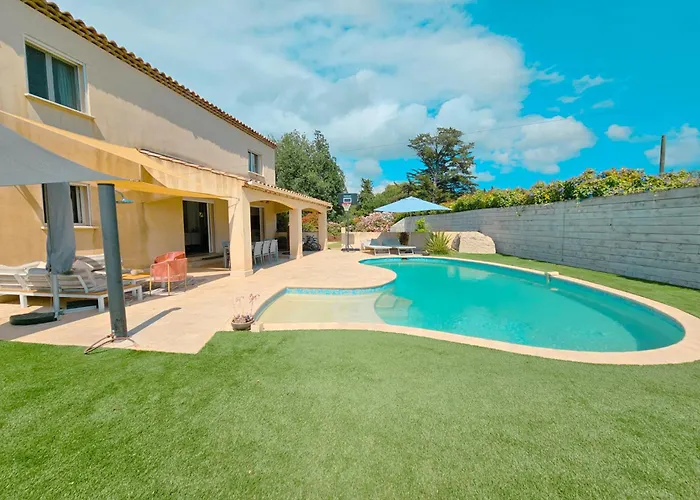 Villa 6 personnes avec piscine