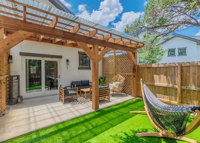 Texas Casita Retreat Minutes From Six Flags