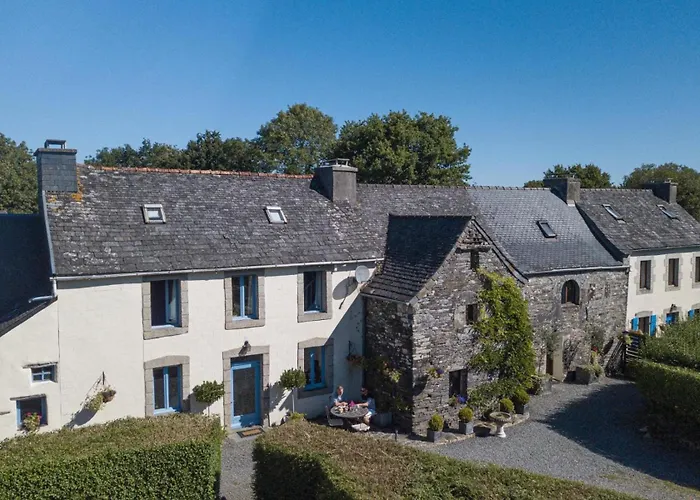 Priory at Kergudon Gîtes, Family gîte with pool