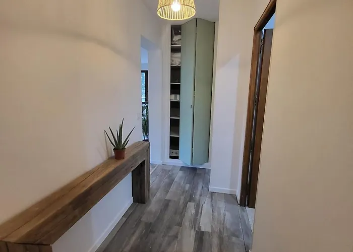 Rez De Villa Esala