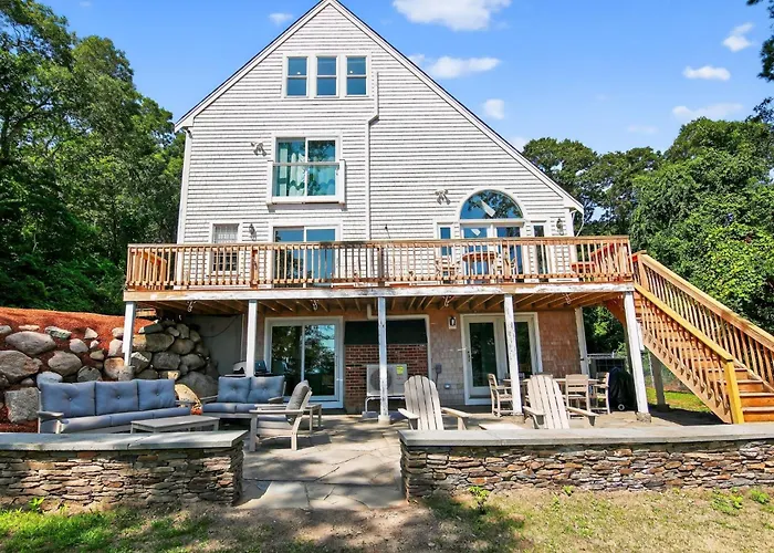 Ocean Views & Private Beach 3Br Nature Escape Villa
