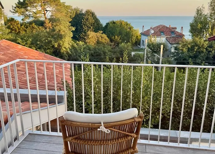 Villa Txori Habia - House With Ocean View