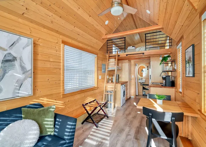 Stay Portland - Tiny Refuge - Quiet & Cozy