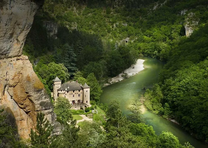 Chateau De La Caze
