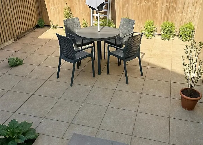 Charming 3 Bed Home Stay