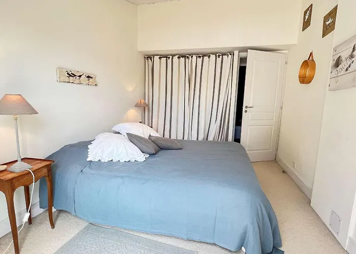 Villa A Proximite De La Plage