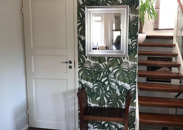 Wonderful Townhouse 214 M2 Close To Outdoor Areas