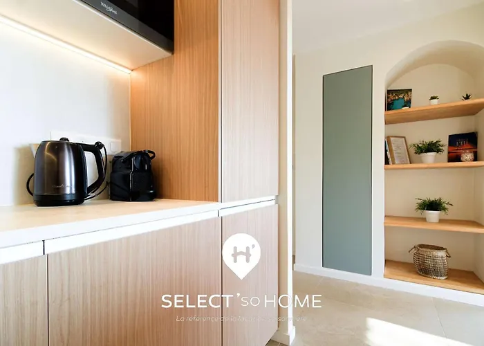 SELECTsoHOME - Vue mer et jardin privé - AURA