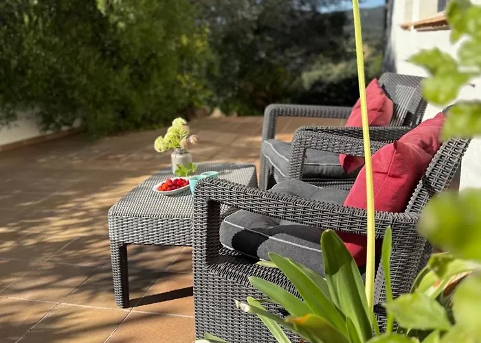 Villa Vista Bonita With Private Pool, 4 Bedrooms, 9 People